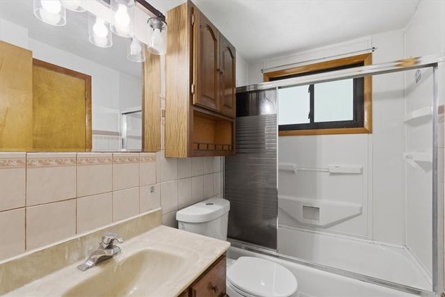 148 Dorothy Dr, Penn Hills, PA 15235