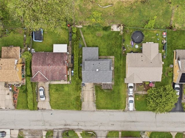 148 Dorothy Dr, Penn Hills, PA 15235