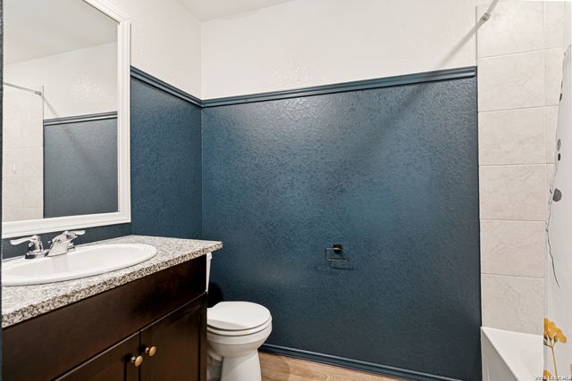 4221 Fort Palmer, St Hedwig, TX 78152