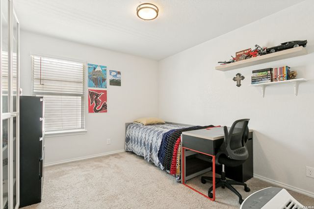 4221 Fort Palmer, St Hedwig, TX 78152
