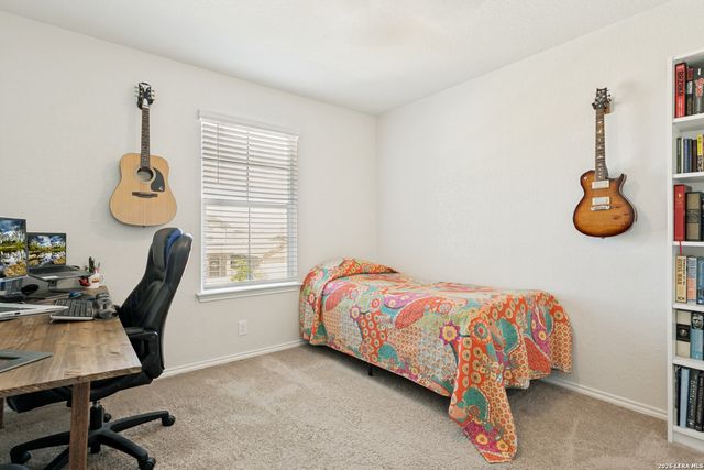 4221 Fort Palmer, St Hedwig, TX 78152
