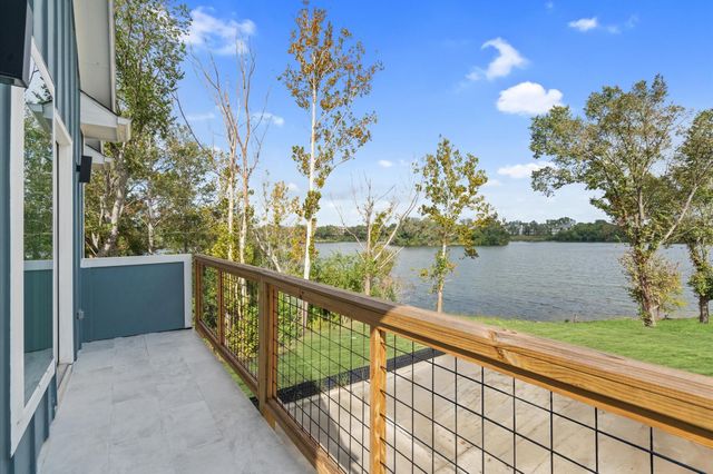 10096 Serrano Park Drive, Houston, TX 77075