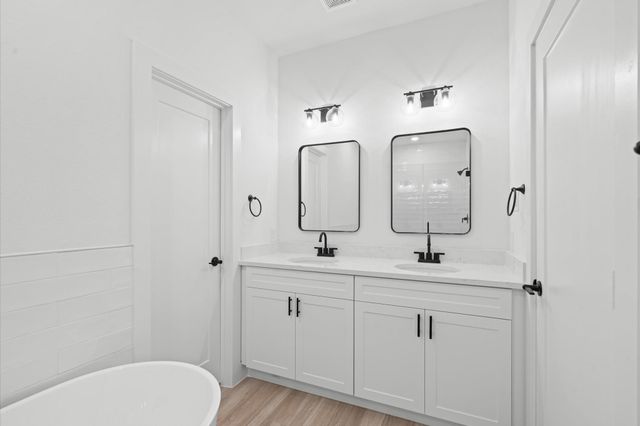 10096 Serrano Park Drive, Houston, TX 77075