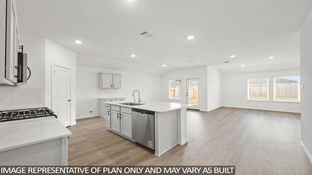 40646 Balsam Run Drive, Magnolia, TX 77354