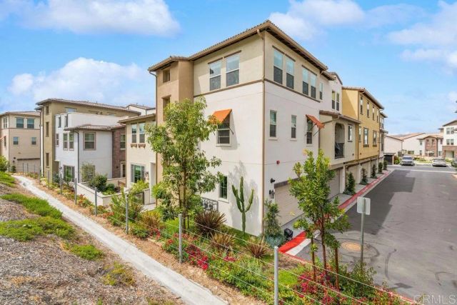 1763 Laurelwood Way, Oceanside, CA 92057
