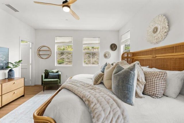 1763 Laurelwood Way, Oceanside, CA 92057