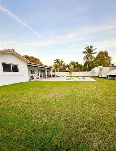 9230 SW 68th St 0, Miami, FL 33173