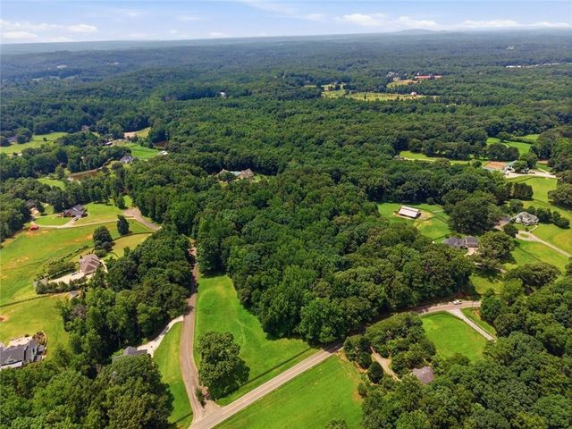140 Sherwood Lane, Canton, GA 30115