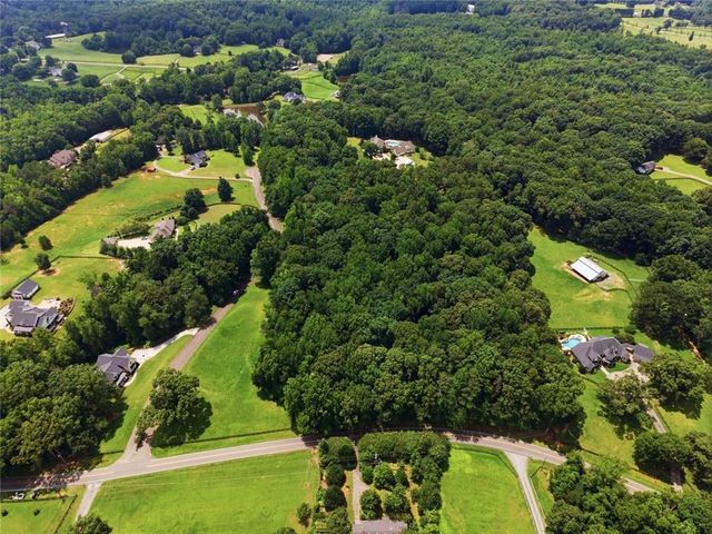 140 Sherwood Lane, Canton, GA 30115