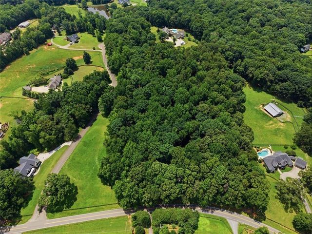 140 Sherwood Lane, Canton, GA 30115