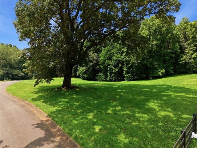 140 Sherwood Lane, Canton, GA 30115