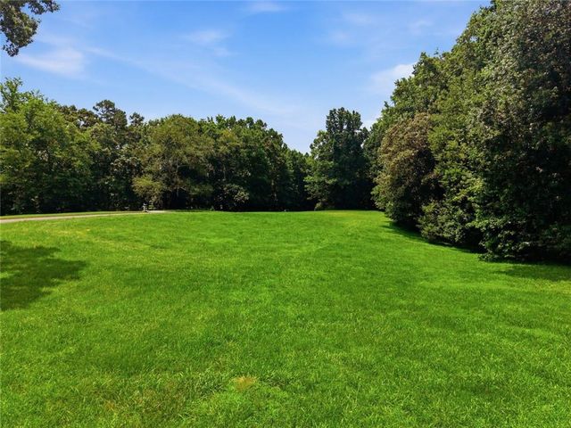 140 Sherwood Lane, Canton, GA 30115