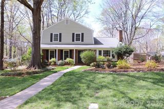 725 Bethune Place, Matthews, NC 28105