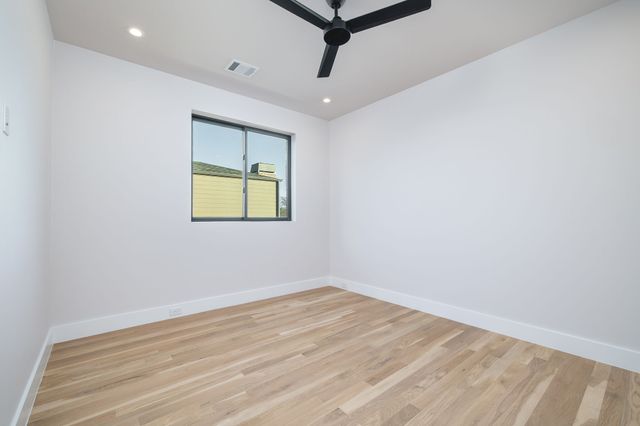 3950 Rochelle Drive, Dallas, TX 75220