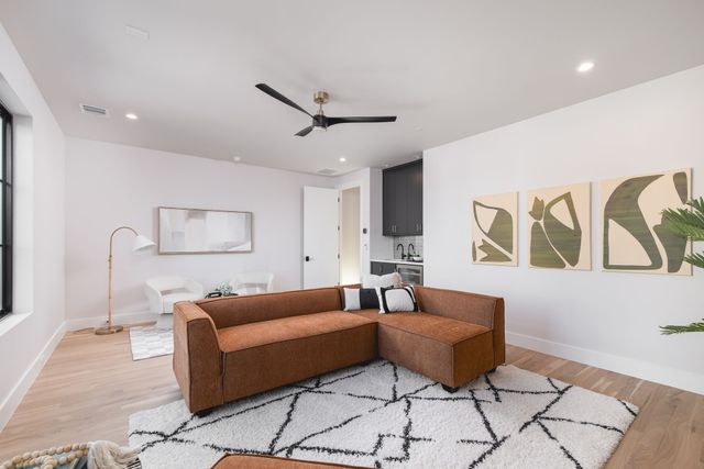 3950 Rochelle Drive, Dallas, TX 75220