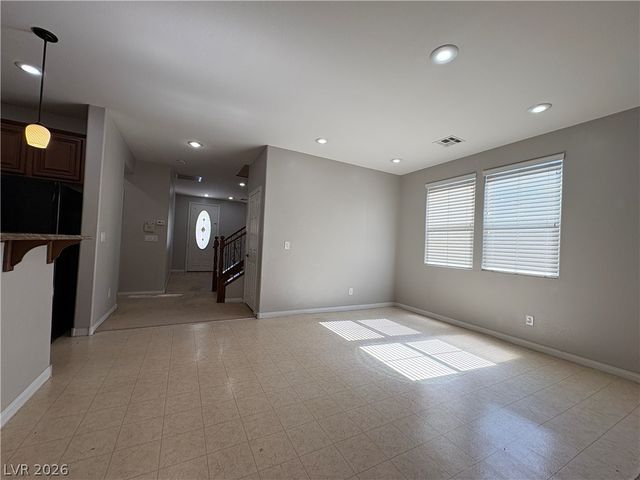 5769 Danish Garden Street, Las Vegas, NV 89148