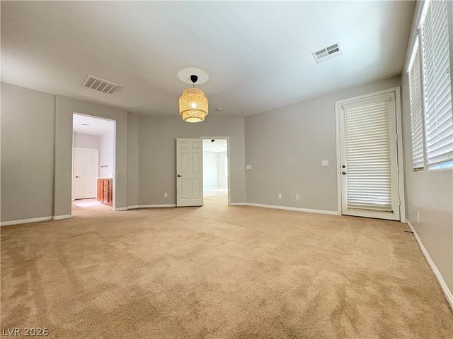 5769 Danish Garden Street, Las Vegas, NV 89148