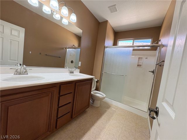 5769 Danish Garden Street, Las Vegas, NV 89148