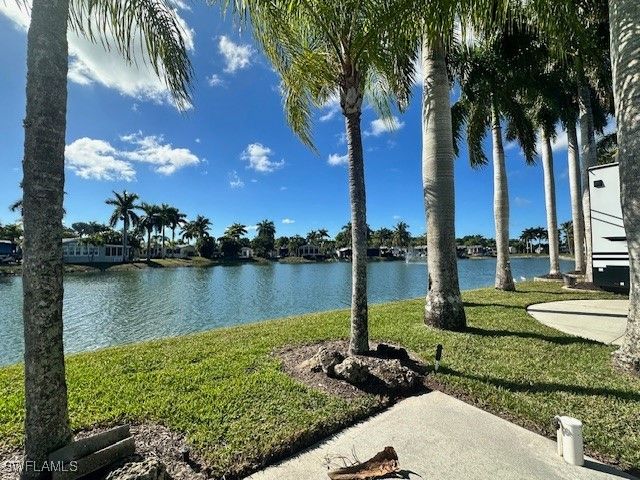 1233 Diamond Lake CIR, Naples, FL 34114