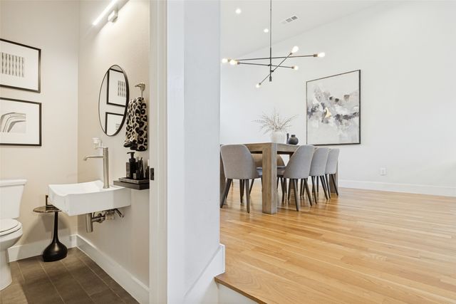 3200 Ross Avenue 7, Dallas, TX 75204