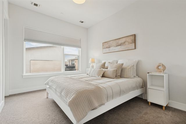 3200 Ross Avenue 7, Dallas, TX 75204