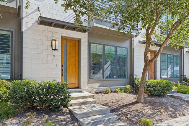 3200 Ross Avenue 7, Dallas, TX 75204