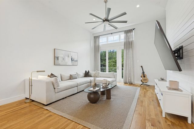 3200 Ross Avenue 7, Dallas, TX 75204