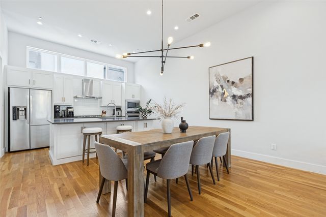 3200 Ross Avenue 7, Dallas, TX 75204