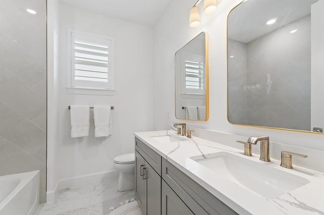 20065 SE Bridgewater Drive, Jupiter, FL 33458