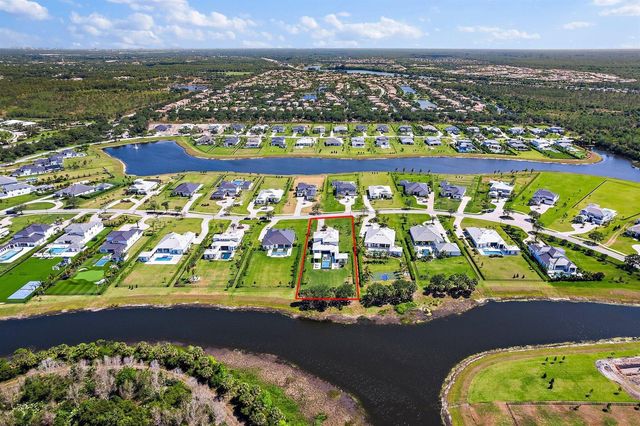 20065 SE Bridgewater Drive, Jupiter, FL 33458