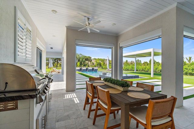 20065 SE Bridgewater Drive, Jupiter, FL 33458