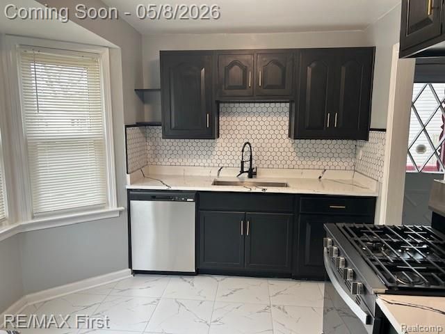 22334 Maxine Street, St. Clair Shores, MI 48080