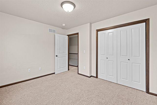 1633 Burr Drive, North Liberty, IA 52317