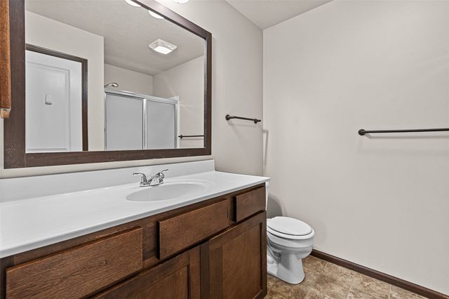 1633 Burr Drive, North Liberty, IA 52317