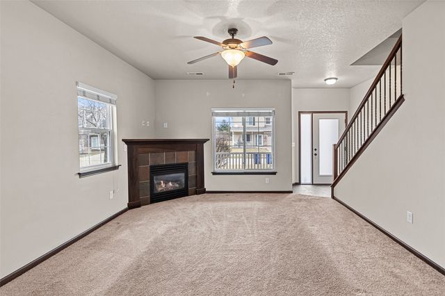 1633 Burr Drive, North Liberty, IA 52317