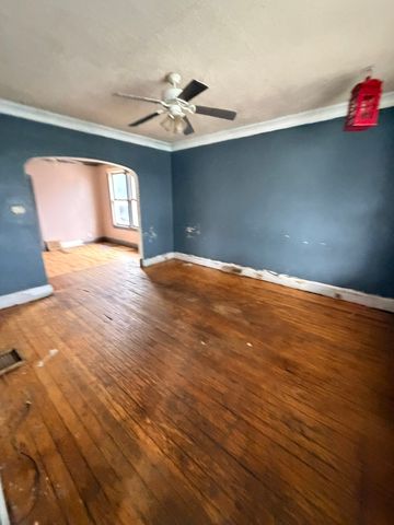 13813 S Halsted Street, Riverdale, IL 60827