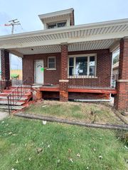 13813 S Halsted Street, Riverdale, IL 60827
