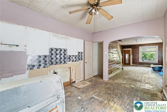 137 South Street, Allentown City, PA 18109