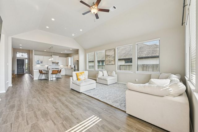 4734 Franklin Way, Iowa Colony, TX 77583