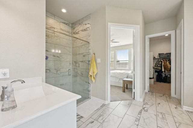 4734 Franklin Way, Iowa Colony, TX 77583