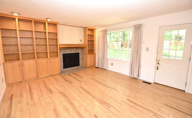 1423 E Bradshire Street, Bloomington, IN 47401