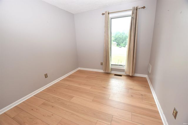 1423 E Bradshire Street, Bloomington, IN 47401