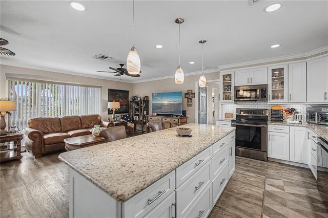 1354 AQUI ESTA DRIVE, Punta Gorda, FL 33950