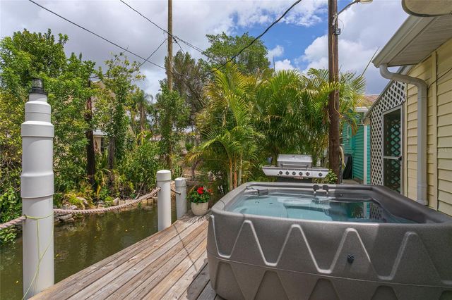 14 LAFAYETTE STREET, Bradenton, FL 34208