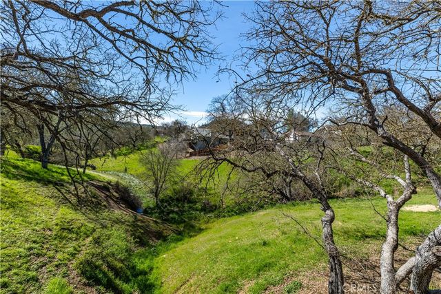 4987 Pretty Doe, Paso Robles, CA 93446