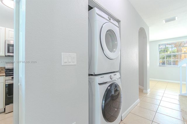 9333 SW 227th Street 6-6, Cutler Bay, FL 33190