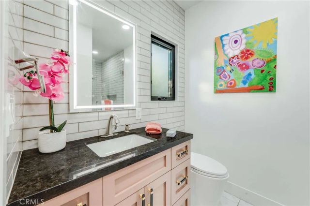 3890 Shadow Grove Road, Pasadena, CA 91107