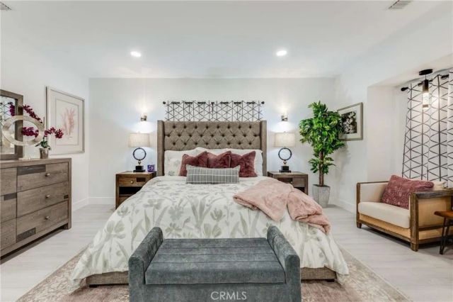 3890 Shadow Grove Road, Pasadena, CA 91107