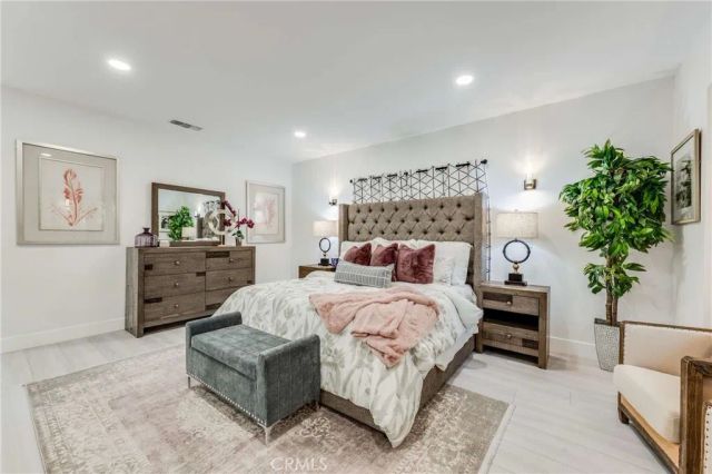 3890 Shadow Grove Road, Pasadena, CA 91107