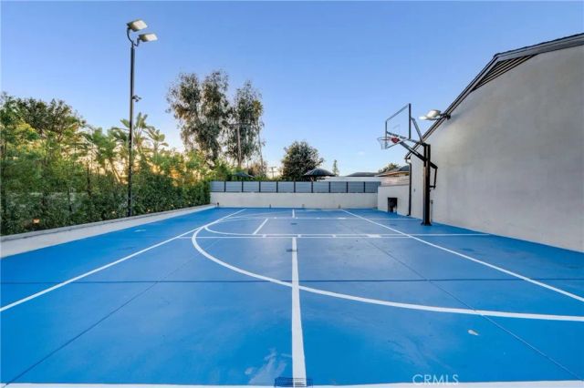 3890 Shadow Grove Road, Pasadena, CA 91107